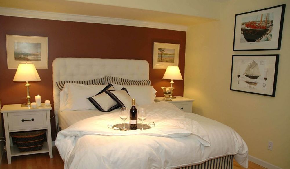 At The Shore Bed And Breakfast Sechelt Buitenkant foto